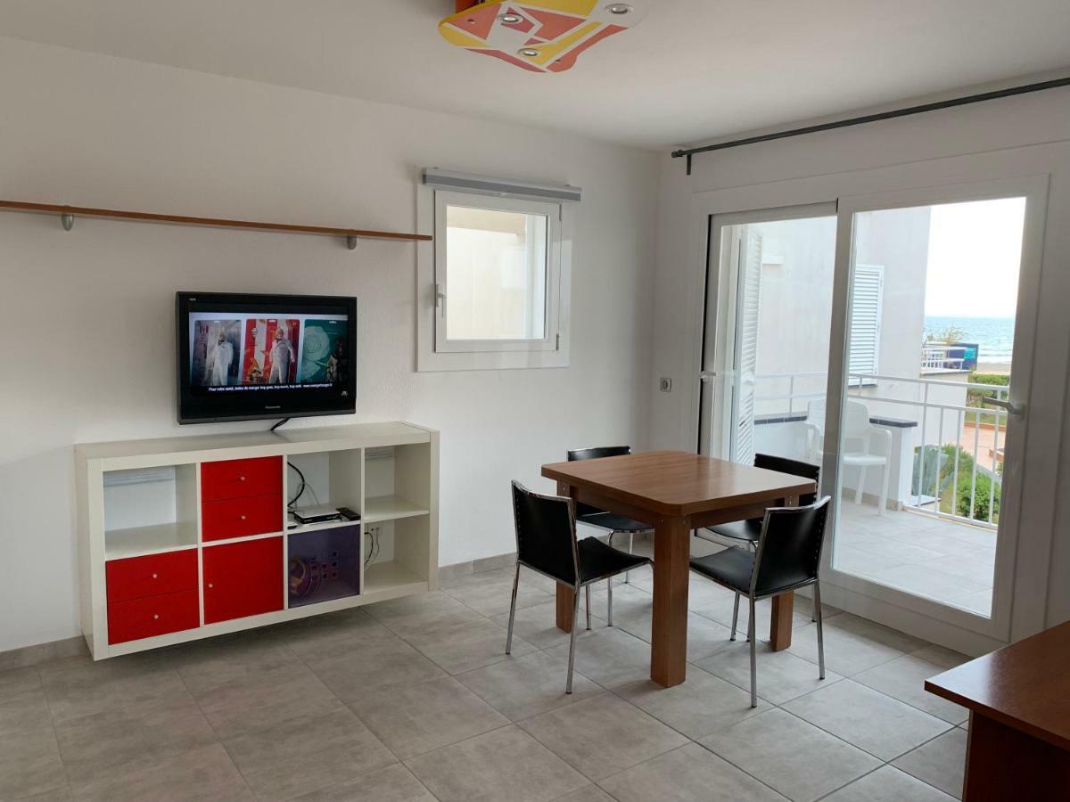 Residencia Platja De Roses Apartment Ngoại thất bức ảnh